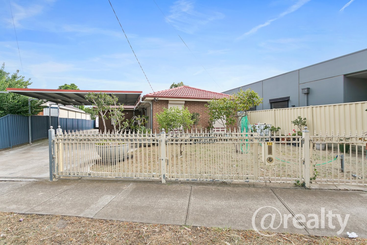 Casa de 3 dormitorios en Ardeer, Australia No. 900