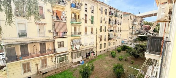 Apartamento de 3 dormitorios en Naples, Italy No. 347454 16