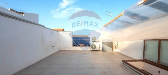 2 bedrooms House in Syracuse, Italy No. 326102 20