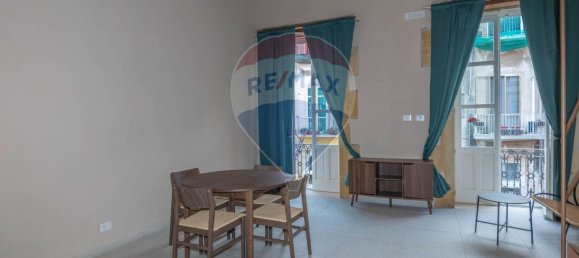 2 bedrooms House in Syracuse, Italy No. 326102 7