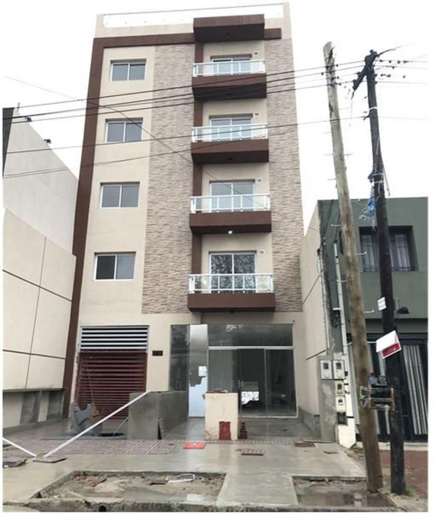 Studio in Lanus, Argentina No. 52637