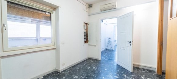 Apartamento de 5 habitaciónes en Rome, Italy No. 26364 6