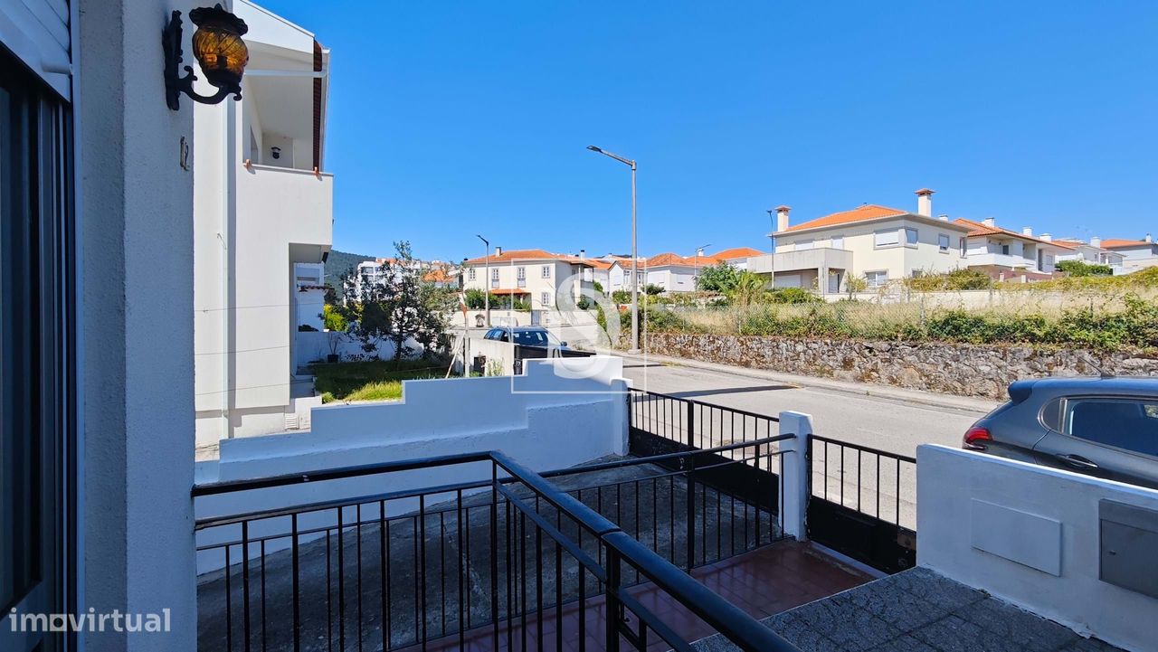 Квартира с 3 спальнями в Виана ду Каштелу, Португалия № 156885