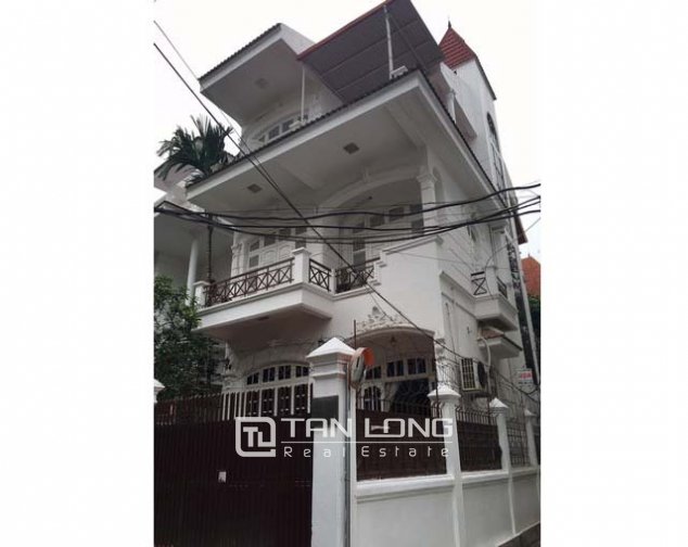 4 bedrooms House in Tay Ho, Vietnam No. 2218