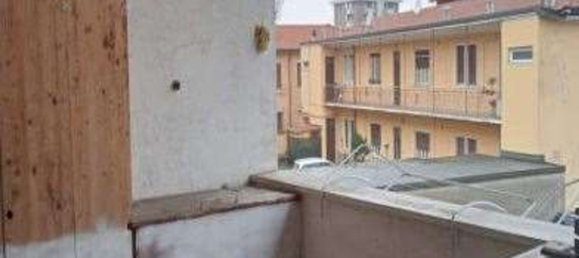 Apartamento de 4 dormitorios en Dairago, Italy No. 361090 20