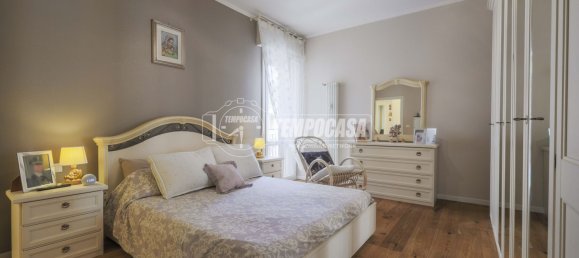 5 rooms Apartment in Bologna, Italy No. 275032 7