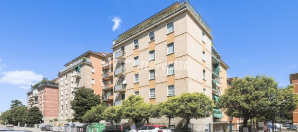 5 rooms Apartment in Bologna, Italy No. 275032 16