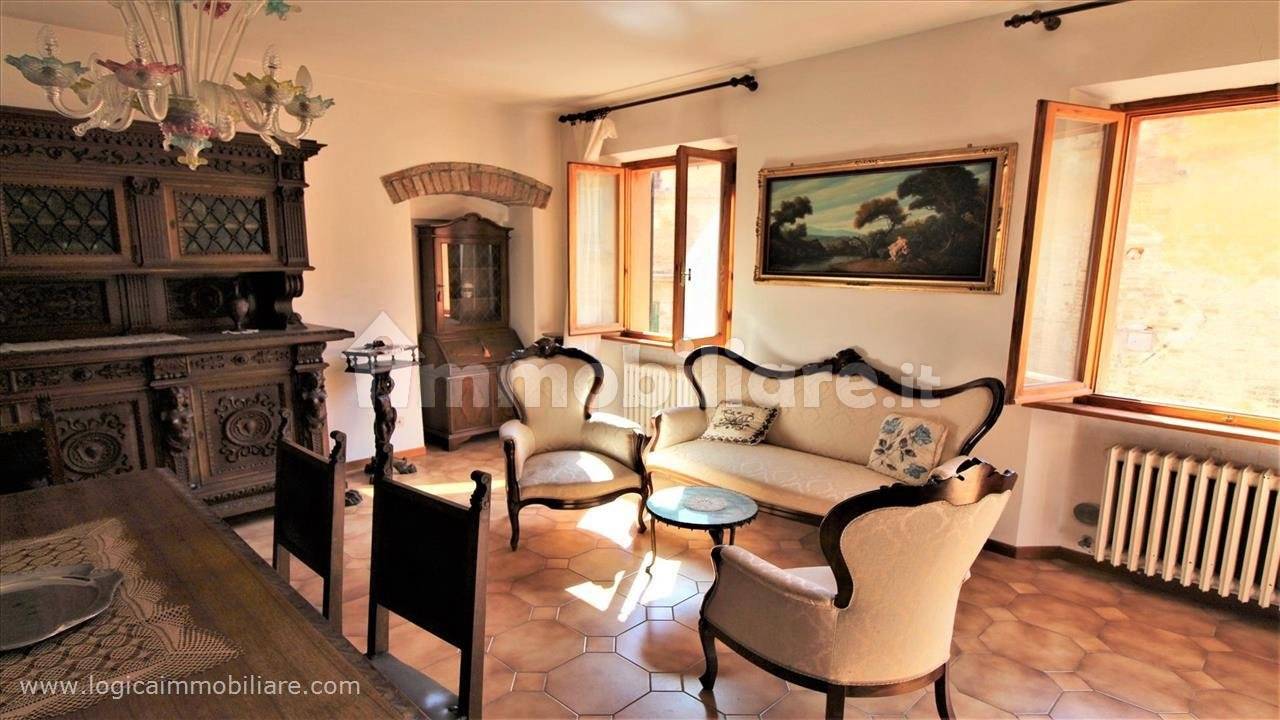 Квартира с 2 спальнями в Монтепульчано, Италия № 172589