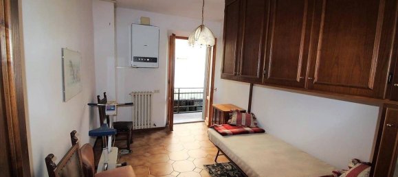 Квартира с 2 спальнями в Монтепульчано, Италия № 172589 8