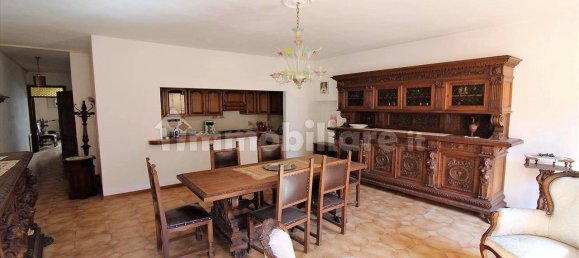 Квартира с 2 спальнями в Монтепульчано, Италия № 172589 3