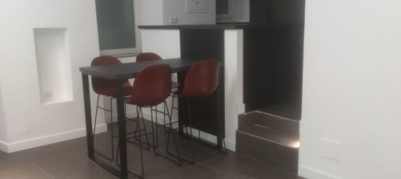 Квартира с 3 комнатами в Неаполь, Италия № 9671 10