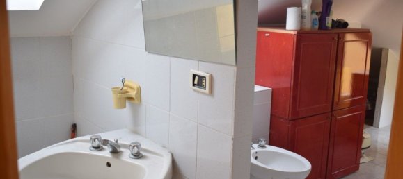 2 bedrooms Apartment in Pescara, Italy No. 331805 6