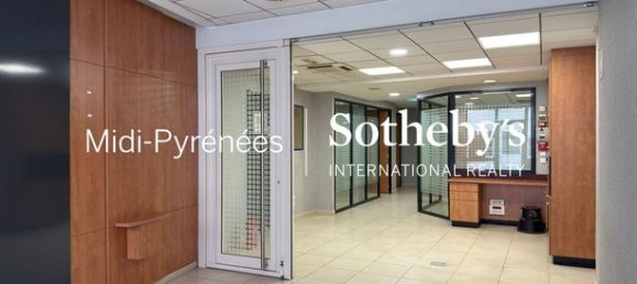  عقار تجاري في Lavaur, France 232متر مربع رقم 309449 2