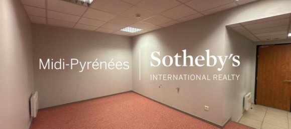  عقار تجاري في Lavaur, France 232متر مربع رقم 309449 12