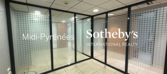  عقار تجاري في Lavaur, France 232متر مربع رقم 309449 11