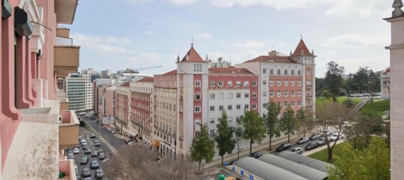 11 bedrooms Apartment in Lisbon, Portugal No. 132298 3