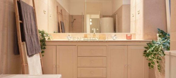 11 bedrooms Apartment in Lisbon, Portugal No. 132298 9