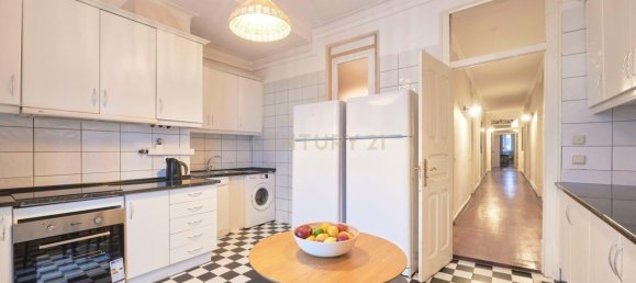 11 bedrooms Apartment in Lisbon, Portugal No. 132298 14