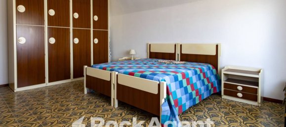 Apartamento de 3 dormitorios en Catanzaro, Italy No. 291277 19