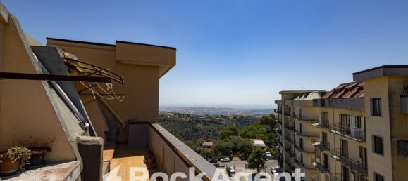 Apartamento de 3 dormitorios en Catanzaro, Italy No. 291277 27