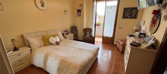 Вилла с 2 комнатами в Форте деи Марми, Италия № 288230 7