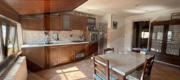 2 Schlafzimmer Wohnung in Avezzano, Italy, Nr. 345433 18