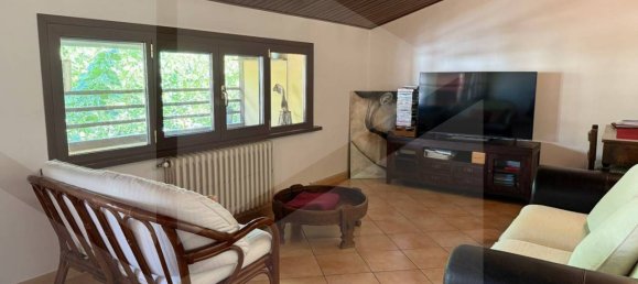 2 Schlafzimmer Wohnung in Avezzano, Italy, Nr. 345433 8