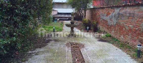 5 rooms Commercial property in Piacenza, Italy No. 196687 19