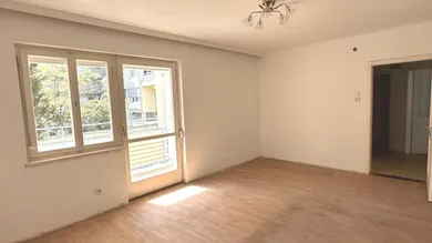 3غرفة شقة في Innsbruck-Stadt, Austria رقم 182127