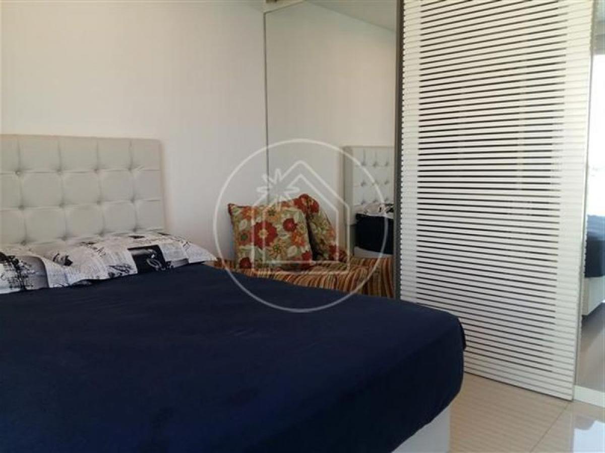 3 bedrooms Apartment in Rio de Janeiro, Brazil No. 543051
