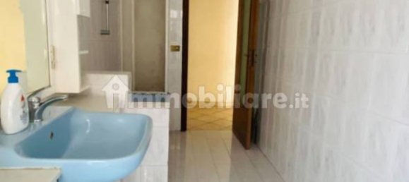 Apartamento de 2 dormitorios en Naples, Italy No. 202118 25