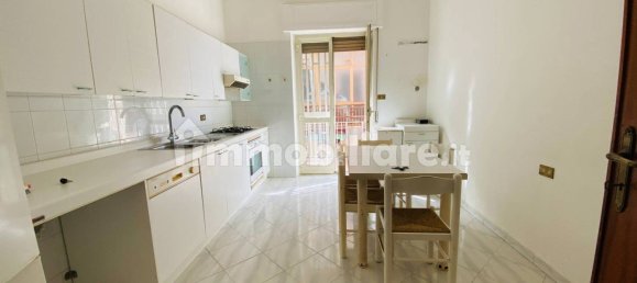 Apartamento de 2 dormitorios en Naples, Italy No. 202118 17