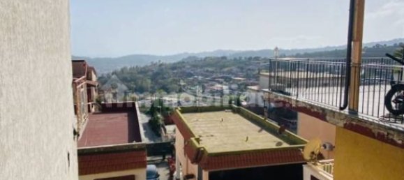 Apartamento de 2 dormitorios en Naples, Italy No. 202118 20