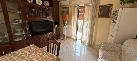 Квартира с 5 комнатами в Торре дель Греко, Италия № 6562 12