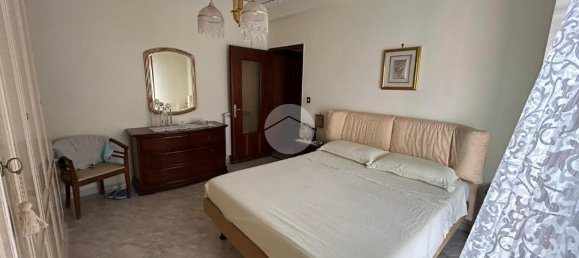 Квартира с 5 комнатами в Торре дель Греко, Италия № 6562 9