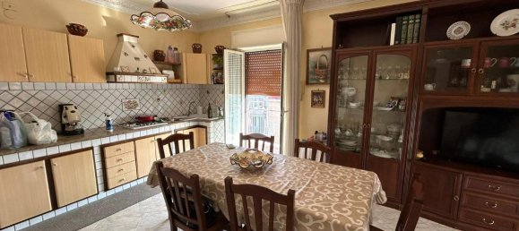 Квартира с 5 комнатами в Торре дель Греко, Италия № 6562 13