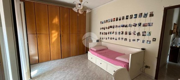 Квартира с 5 комнатами в Торре дель Греко, Италия № 6562 5