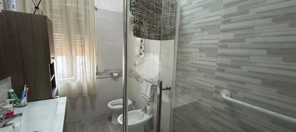 Квартира с 5 комнатами в Торре дель Греко, Италия № 6562 11