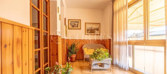 5 bedrooms Villa in Arezzo, Italy No. 269789 12