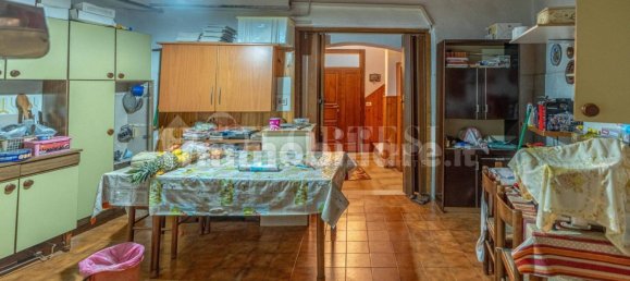 5 bedrooms Villa in Arezzo, Italy No. 269789 16