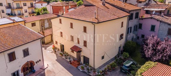 5 bedrooms Villa in Arezzo, Italy No. 269789 33