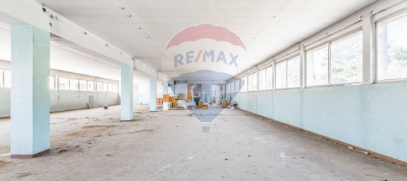 Imóvel comercial em Solbiate Arno, Italy 812 m² N.º 58255 9