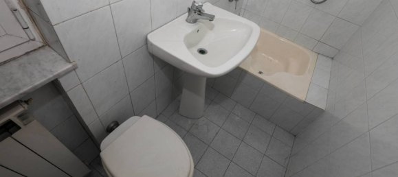 Apartamento T3 em Serra Riccò, Italy N.º 373204 17