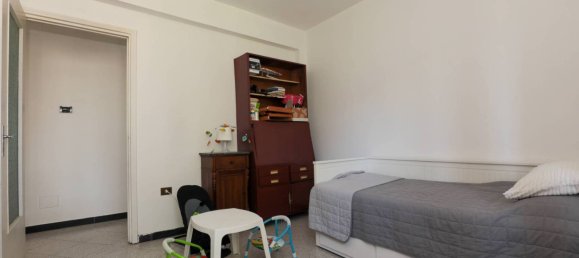 Apartamento T3 em Serra Riccò, Italy N.º 373204 14