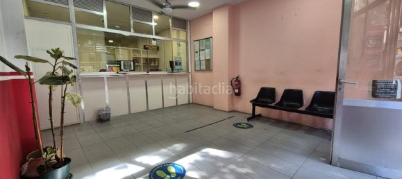  عقار تجاري في Sants-Montjuic, Spain 53متر مربع رقم 171624 2