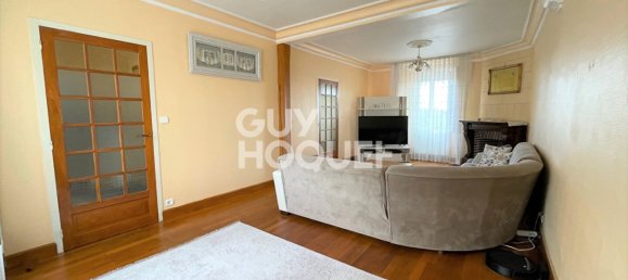 5 Schlafzimmer Haus in Bourges, France, Nr. 102880 4