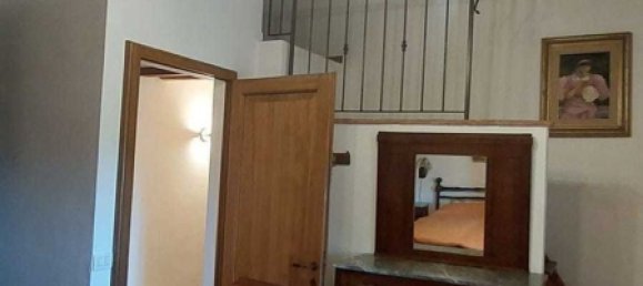 5 bedrooms Apartment in Asciano, Italy No. 363728 9