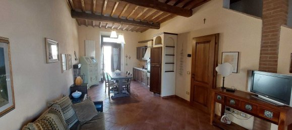 5 bedrooms Apartment in Asciano, Italy No. 363728 6