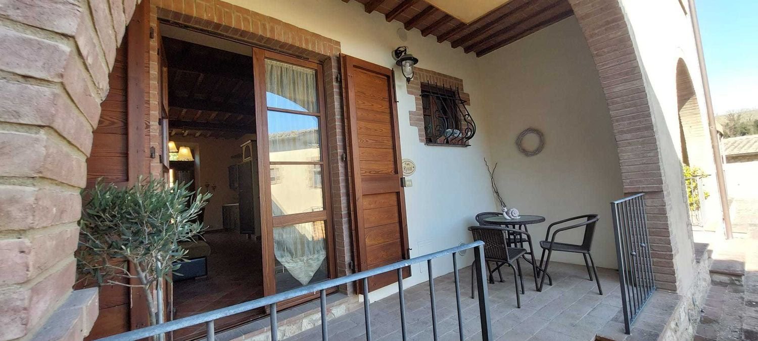 5 bedrooms Apartment in Asciano, Italy No. 363728
