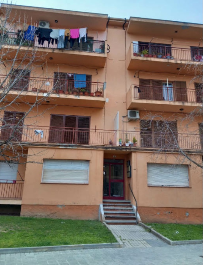 3 bedrooms Apartment in Banyoles, Spain No. 137522